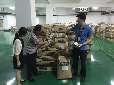 创食品安全城（五） 重拳出击，深入市场调查